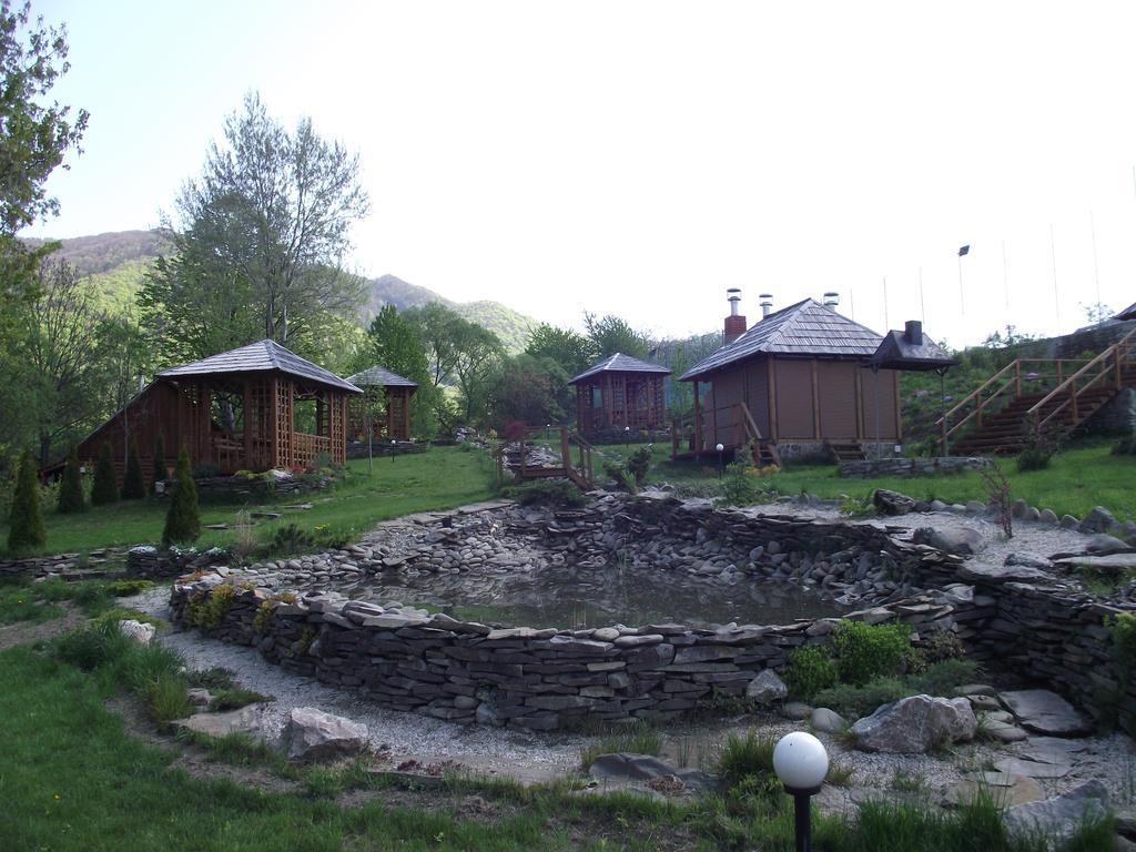 Spa Hotel Zoryani Karpaty Вишка Екстер'єр фото